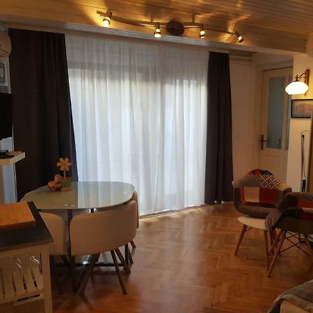L&M Studio Apartman Apartment Пула Екстериор снимка